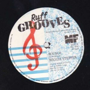 BOUNCE - Reggie Stepper
