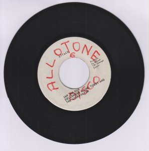 Jah Jah Dub - Dellenger & King Tubby / Delroy Wilson