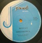 MOVE OUT - Gregory Peck