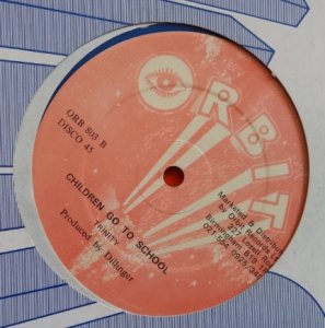 EVERY DAY YOU FIGHT RASTA - Sugar Minott