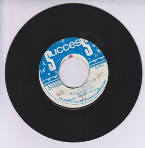 MUSICAL ATTACK - Keith Cole